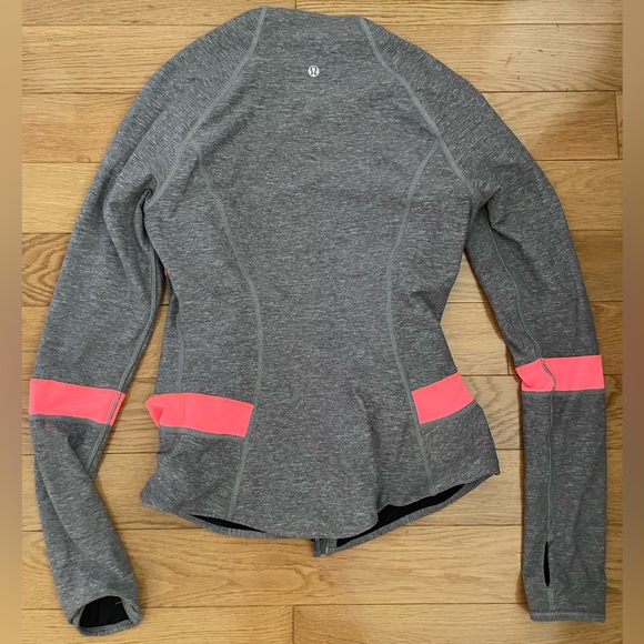 Lululemon Reversible Jacket - Picture 3 of 8